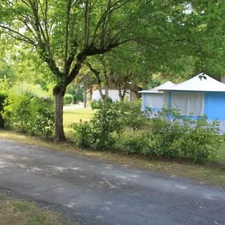 Kamp alanı Le Plein Air Neuvicois